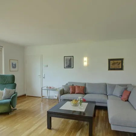 Haus Tapken Mit Meerblick * Varel